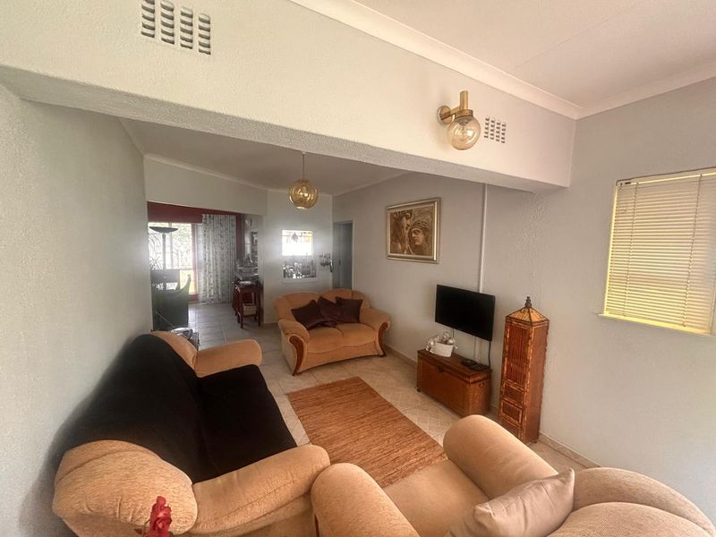 Four Bedroom House For Sale in Brackenhurst - Photo 4