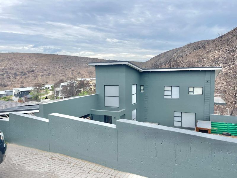 Expansive Modern Gem in Island View with Mountain & Greenbelt Views - Photo 4