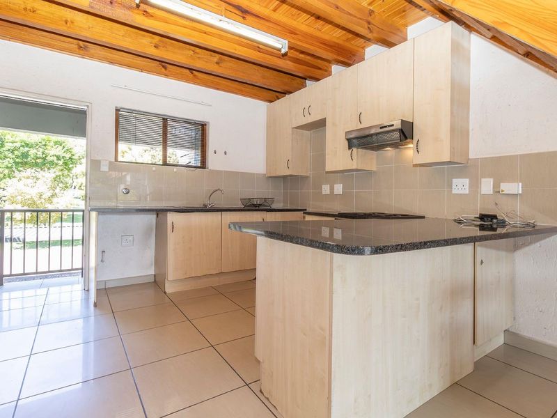 Lock up and go In a secure Complex - Photo 2