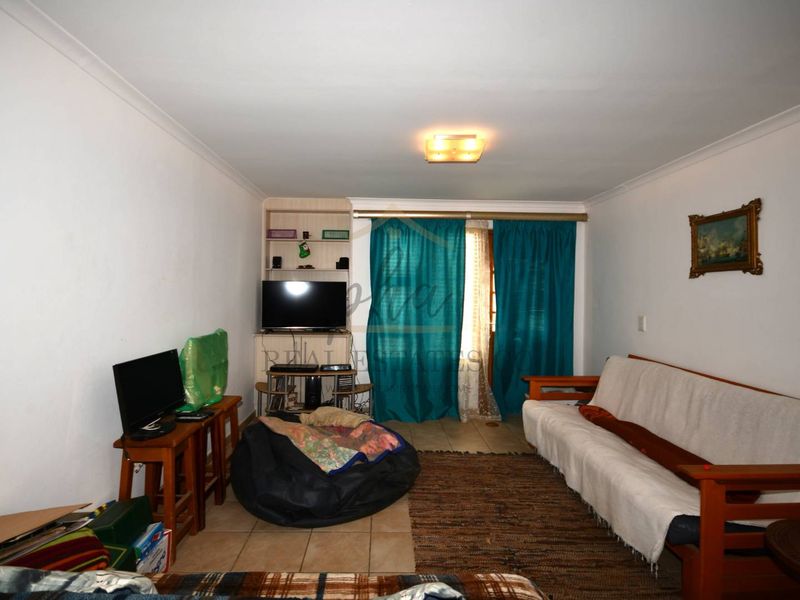 Charming Townhouse for Sale! Just a Stone's Throw from the Beach!** - Photo 9