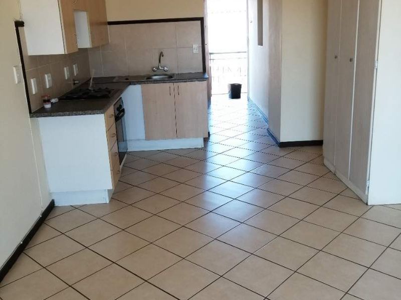 BACHELOR APARTMENT AVAILABLE IN WONDERPARK ESTATE,KAREN PARK : 1 AUGUST 2026 - Photo 3