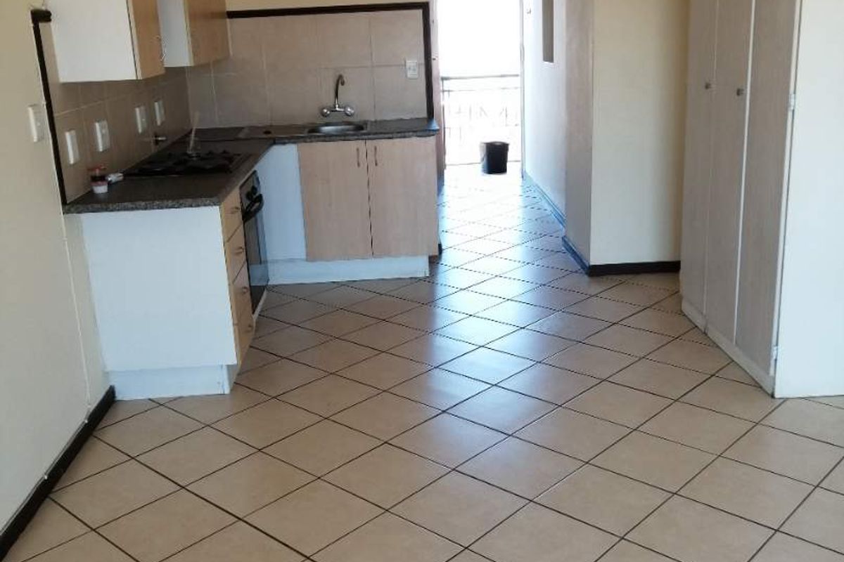 BACHELOR APARTMENT AVAILABLE IN WONDERPARK ESTATE,KAREN PARK : 1 AUGUST 2026 - Photo 3