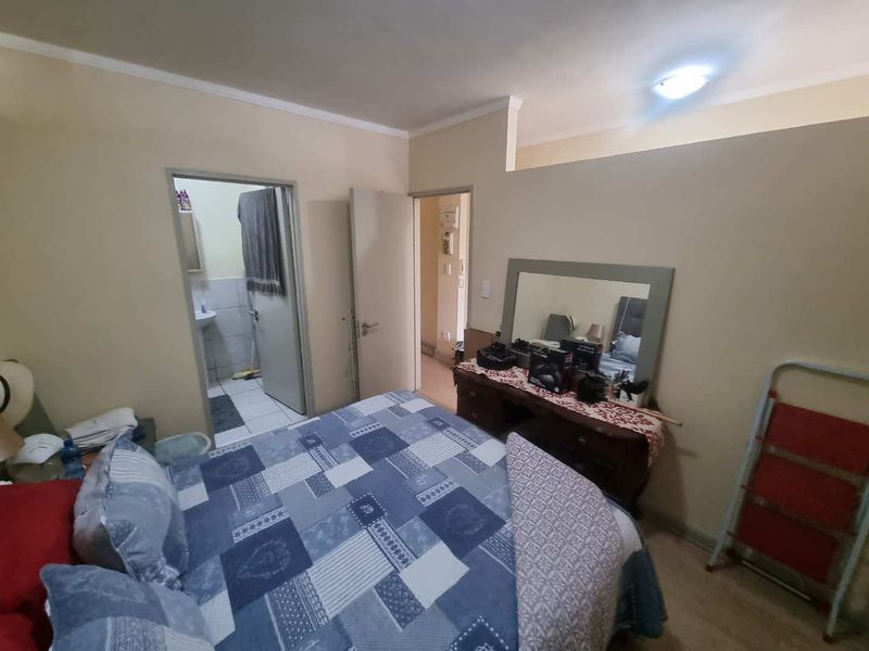 Unfurnished 1-Bedroom Apartment To Rent in Cape Town City Centre - Photo 9