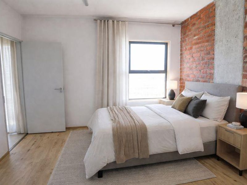 Stylish 2-Bedroom Apartment with Modern Upgrades & Lifestyle Amenities - Photo 4