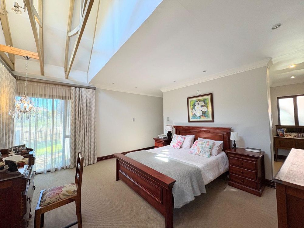 North facing main bedroom.
