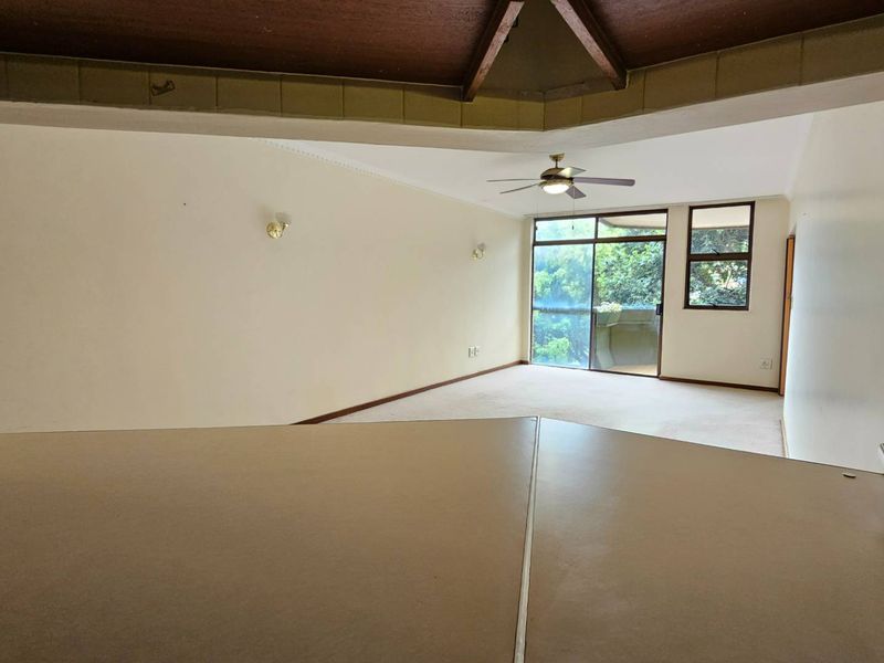 Spacious 1-Bedroom Flat in Exclusive 50+ Community - Photo 5