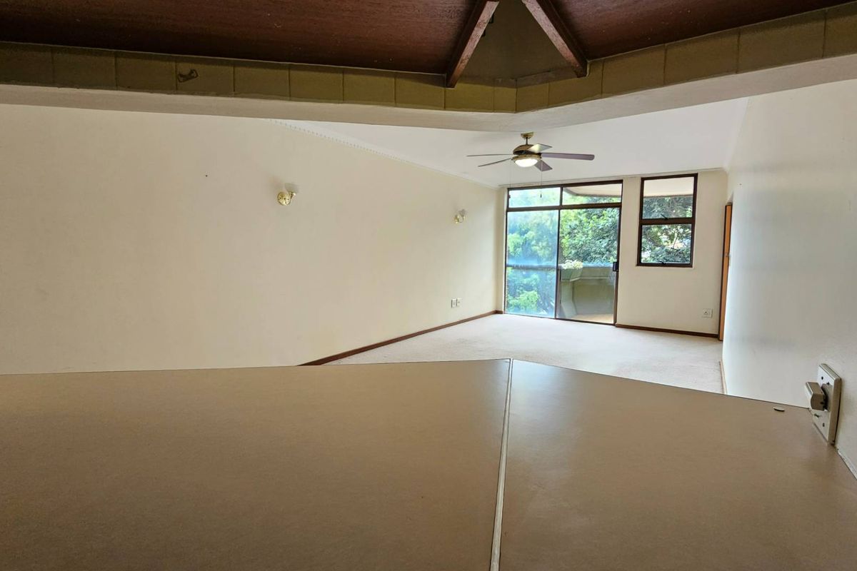 Spacious 1-Bedroom Flat in Exclusive 50+ Community - Photo 5