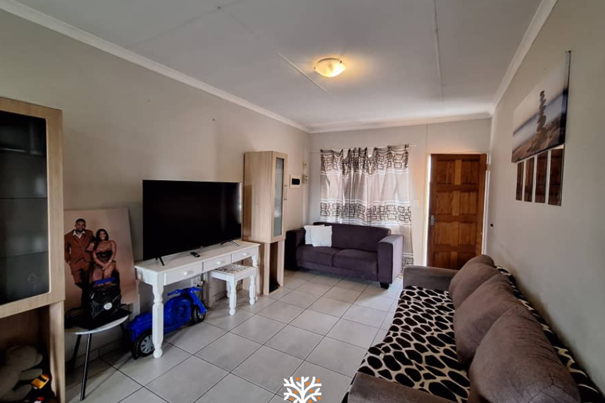 2-BEDROOM APARTMENT | OKURYANGAVA, WINDHOEK - Photo 3