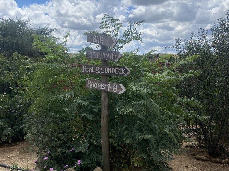 Luxurious Game Lodge & Wilderness Estate – 3,000 Hectares, 89 km from Windhoek, en route to Gobabis Namibia - Photo 5