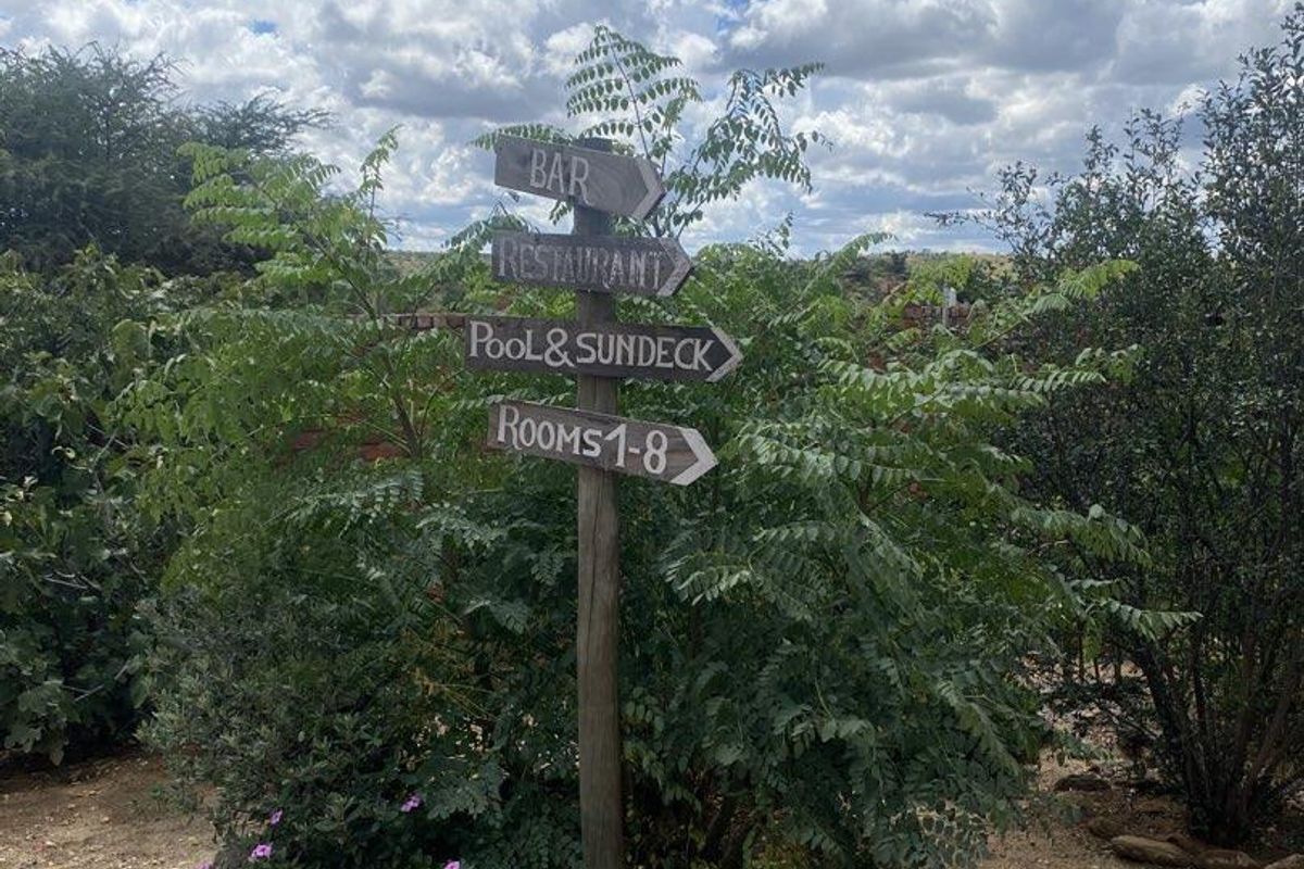 Luxurious Game Lodge & Wilderness Estate – 3,000 Hectares, 89 km from Windhoek, en route to Gobabis Namibia - Photo 5