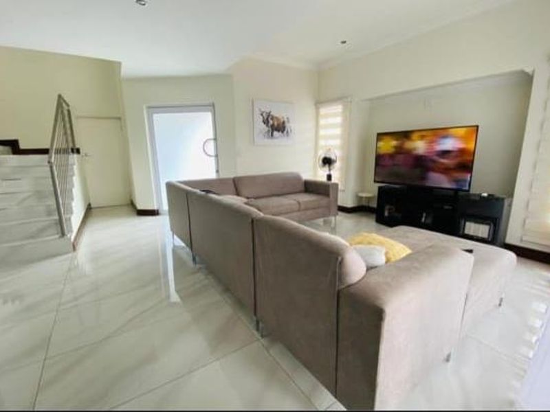 3 Bedroom House For Sale in Riverspray Lifestyle Estate - Photo 4