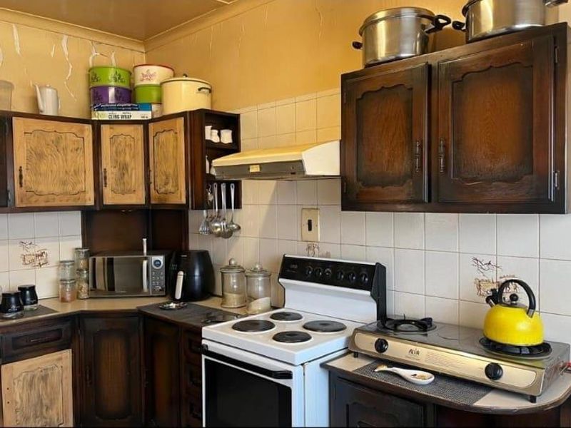 3 Bedroom House for Sale in Alan Manor Johannesburg South - Photo 4