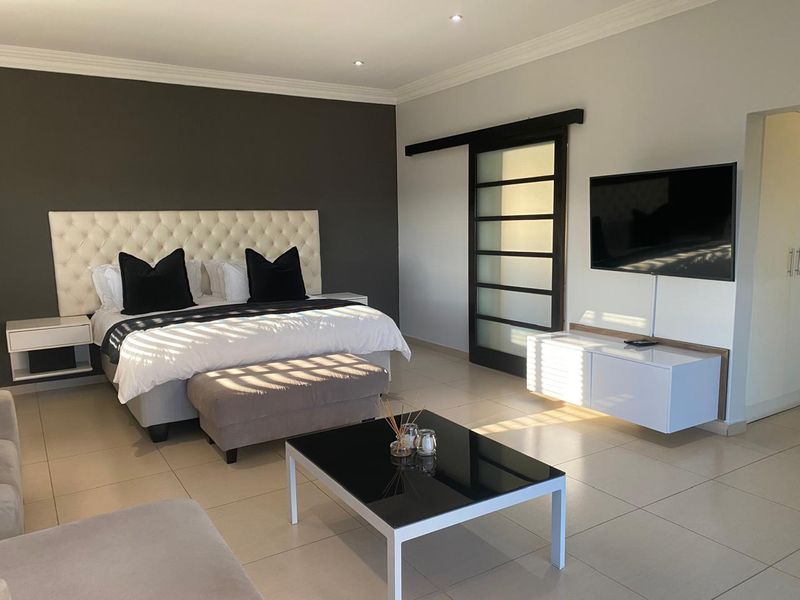 4 Bedroom For Sale in Sheffield Beach Ballito. - Photo 8