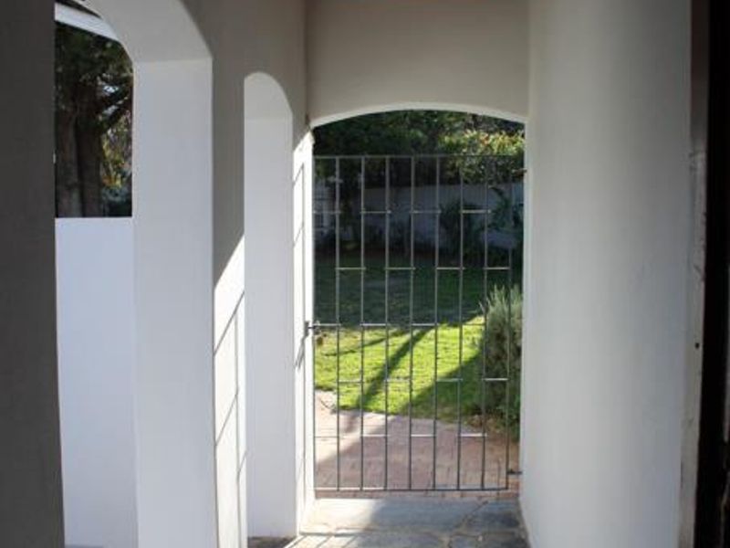 3 Bedroom House in Randpark Ridge - Photo 5