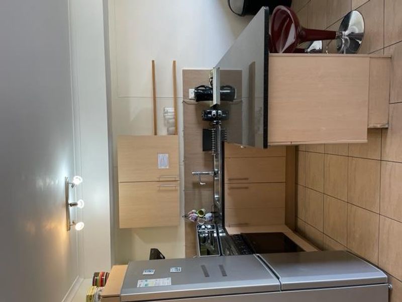 2 Beds Duplex furnished apartment with 1 basement park, 2 balconies with views - Photo 9
