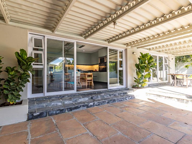 Luxury Kirstenhof Home with Designer Kitchen & Solar Pool - Photo 10