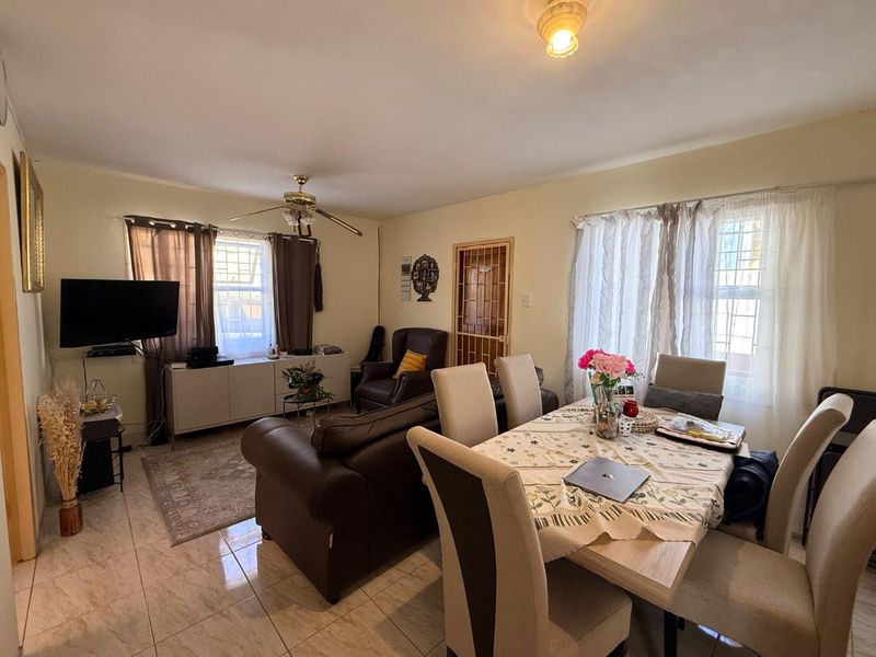 🏡 FOR SALE | Rocky Crest Gem - Photo 2