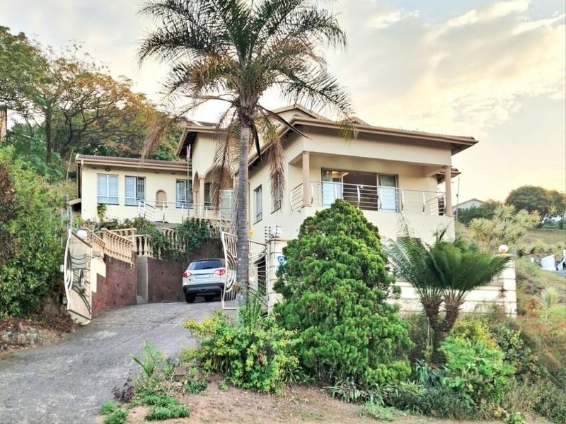 3 Bedroom House for sale in Silverglen - Photo 2