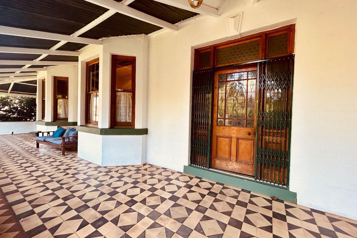 6 bedroom house for sale in vryheid - Photo 4