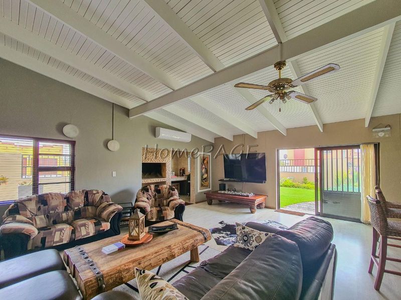 Ext 4, Henties Bay:  Stunning, spacious 4 Bedr Home is for Sale - Photo 10