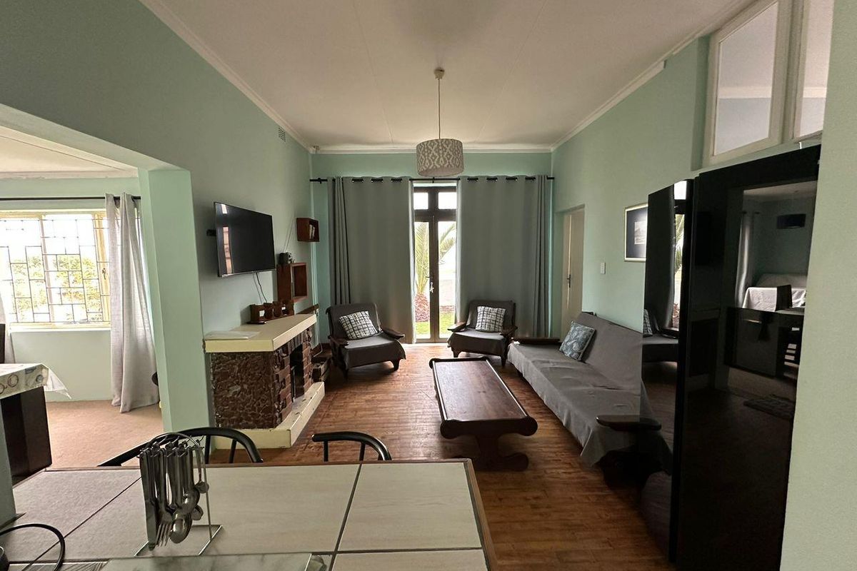 Comfortable House For Sale - Swakopmund - Photo 5