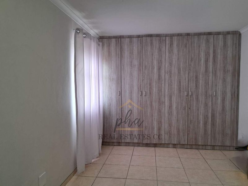 Duplex 3 Bedr Townhouse for sale in Walvis Bay - Photo 10