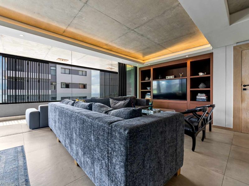 All the Comfort of a Home - With the Security of an Apartment - Photo 3