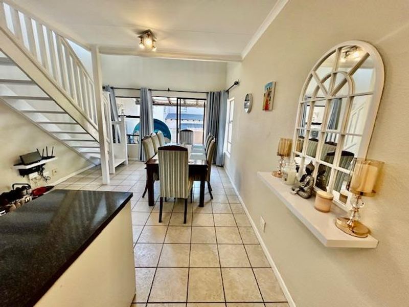 PRESTINE 2 BED 2 BATH LOFT APARTMENT MORNINGSIDE - Photo 7
