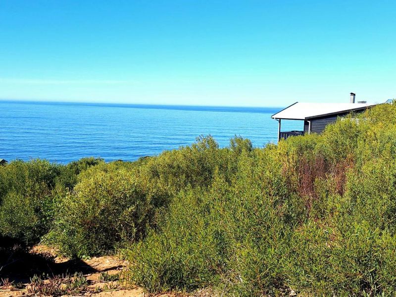 Spectacular 900m2 Vacant Land for Sale in Dana Bay - Photo 4