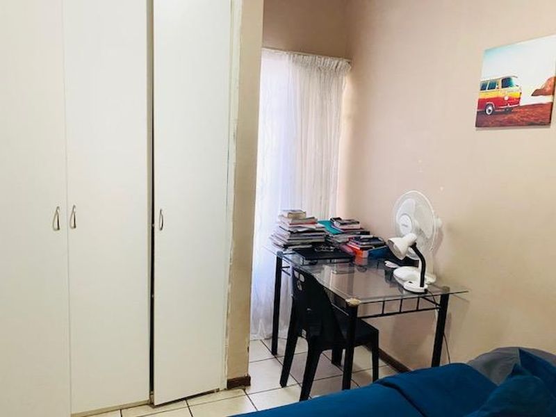 Modern Ground Floor 3 bedroom Apartment For Sale In Oaklane Estate, Brakpan North - Photo 10