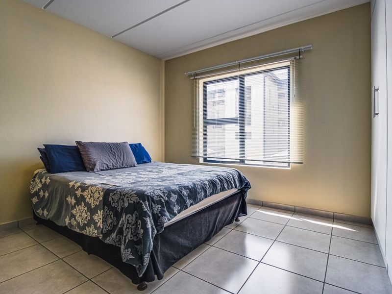 “Secure returns. Prime location. Immediate income.” - Photo 6