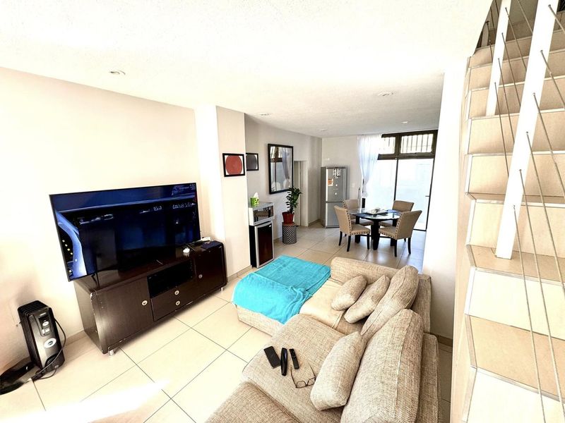 3 Bedroom Townhouse For Sale in Elisenheim - Photo 4