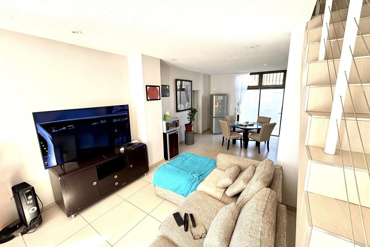 3 Bedroom Townhouse For Sale in Elisenheim - Photo 4