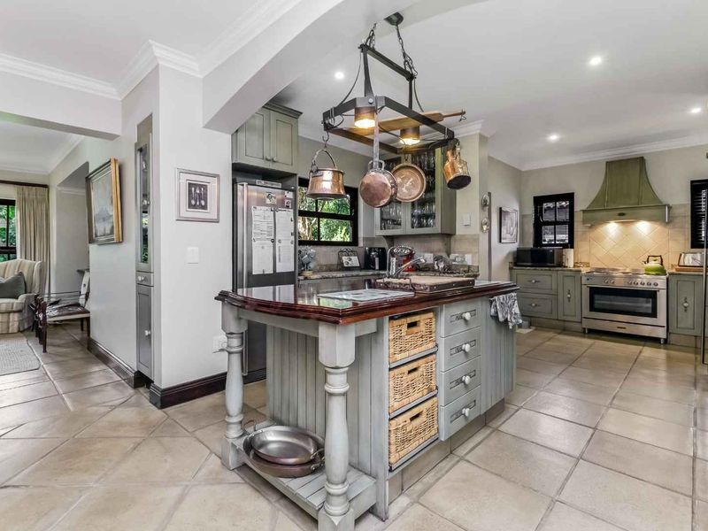 5 BEDROOM FAMILY HOME FOR SALE IN DAINFERN VALLEY SECURE ESTATE - Photo 9