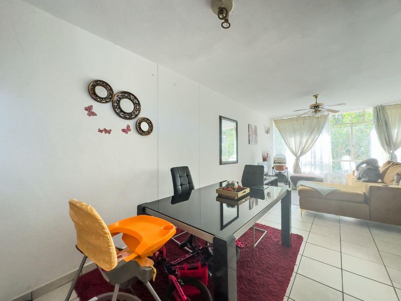 Modern 2-Bedroom Duplex in a Prime Estate – Perfect for Investors or First-Time Buyers - Photo 6