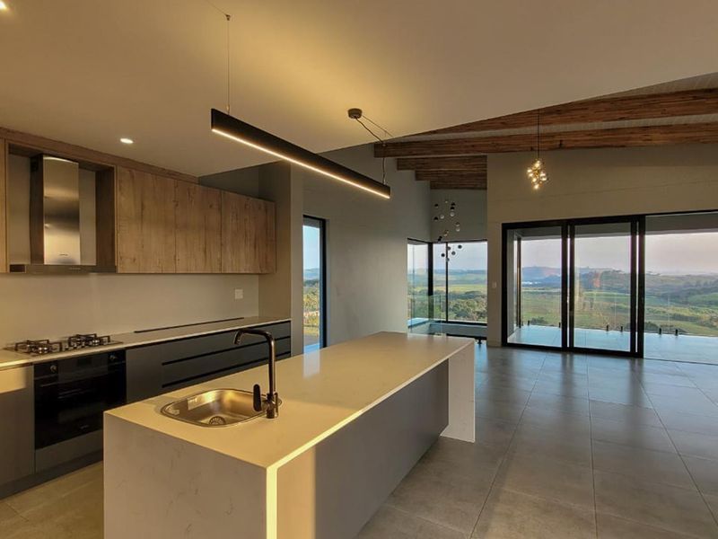 Palm Lakes Estate Rental - Photo 4