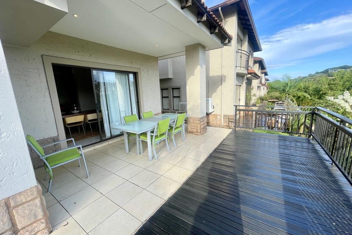 Hendra - Fully Furnished Townhouse to Rent in Sought-After La Lucia Gardens Estate - Photo 2
