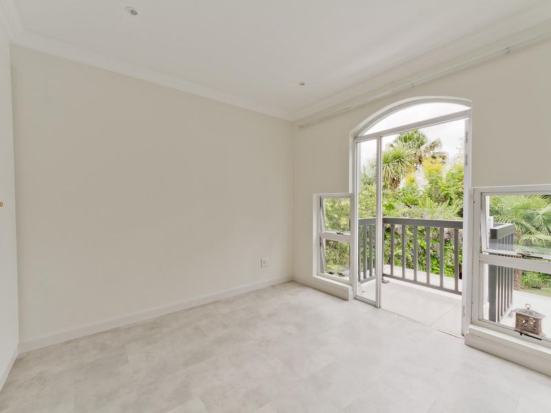 FOR THE SMALLER FAMILY - Photo 10