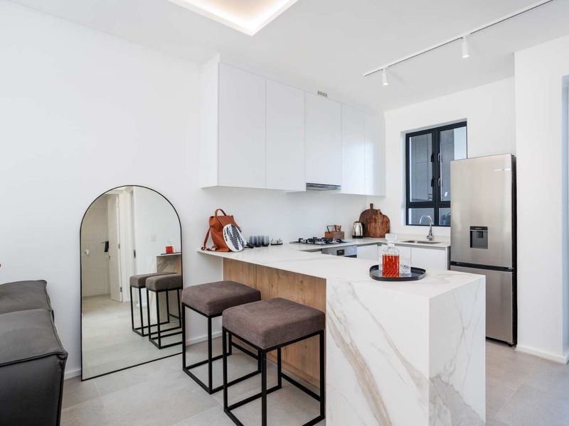 New Two-Bedroom Ground-Floor Apartment in Val de Vie Vivante Village at Val de Vie Estate - Photo 2
