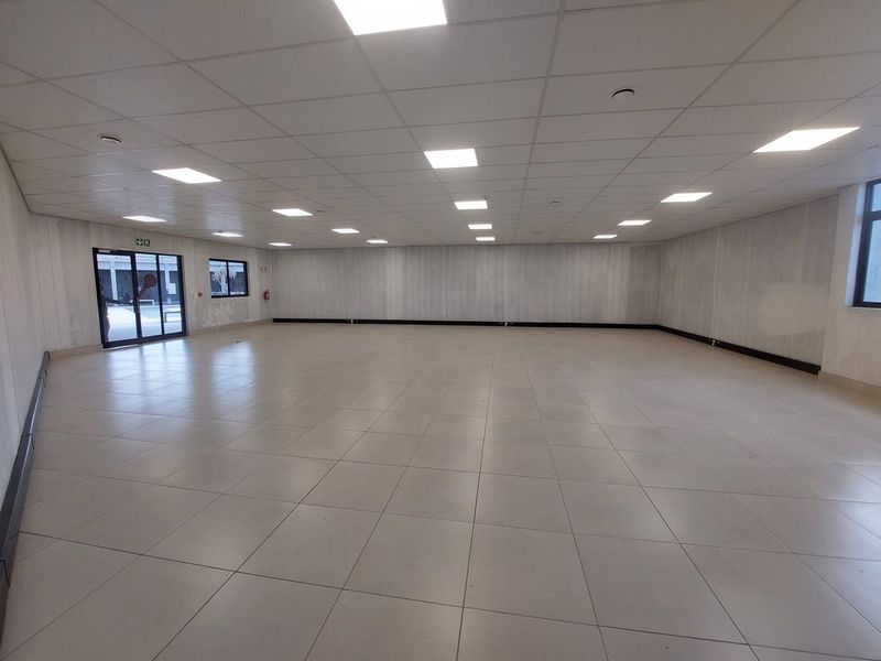 To let Kleine kuppe - Hilltop Village (Office or medical suite) - Photo 4