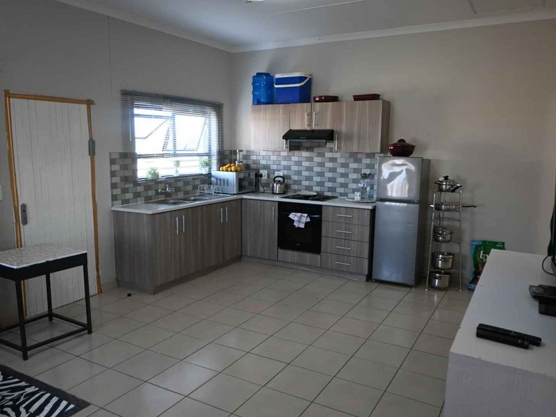 ✨ Charming 2-Bedroom Home for Sale- Osona Village ✨ - Photo 2
