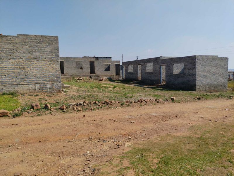 AN INVESTMENT PROPERTY FOR SALE IN BOTLENG EXT 5 - Photo 7