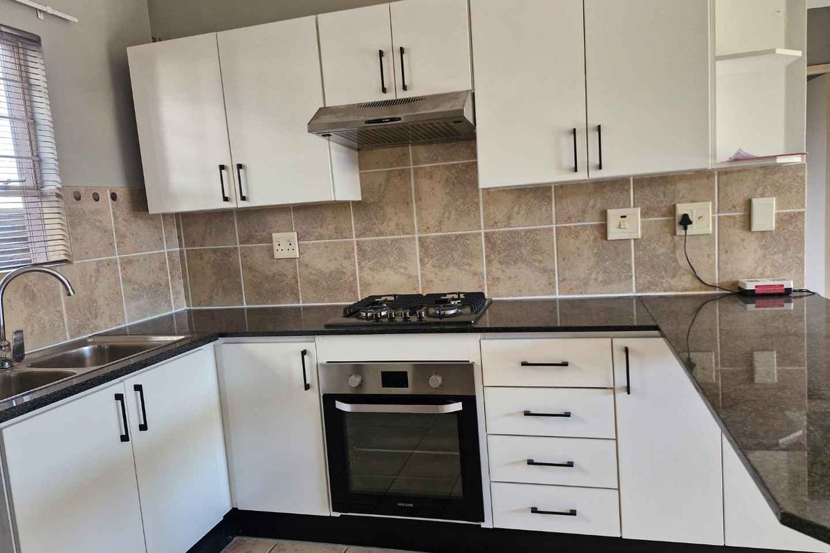 PERFECT PRICE, PERFECT LOCATION - Photo 2