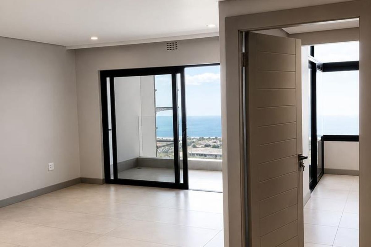 Modern 2 Bedroom/2 Bathroom to Let - Photo 3