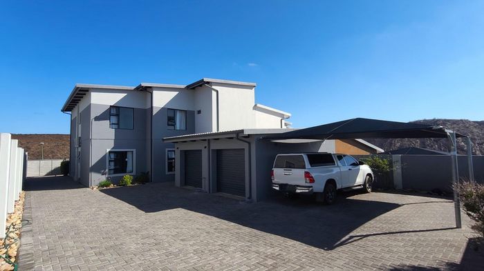 Property #2467447, Townhouse Pending Sale in Island View