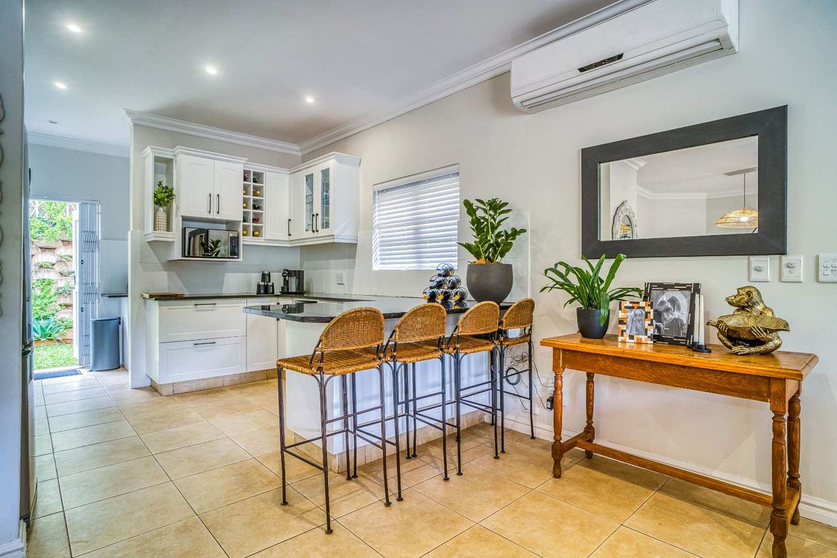 Best value Durban North home – 24Hr Security - Photo 5