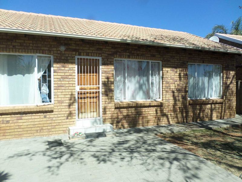 Salignapark, 2 Bedroom Townhouse for sale - Photo 3