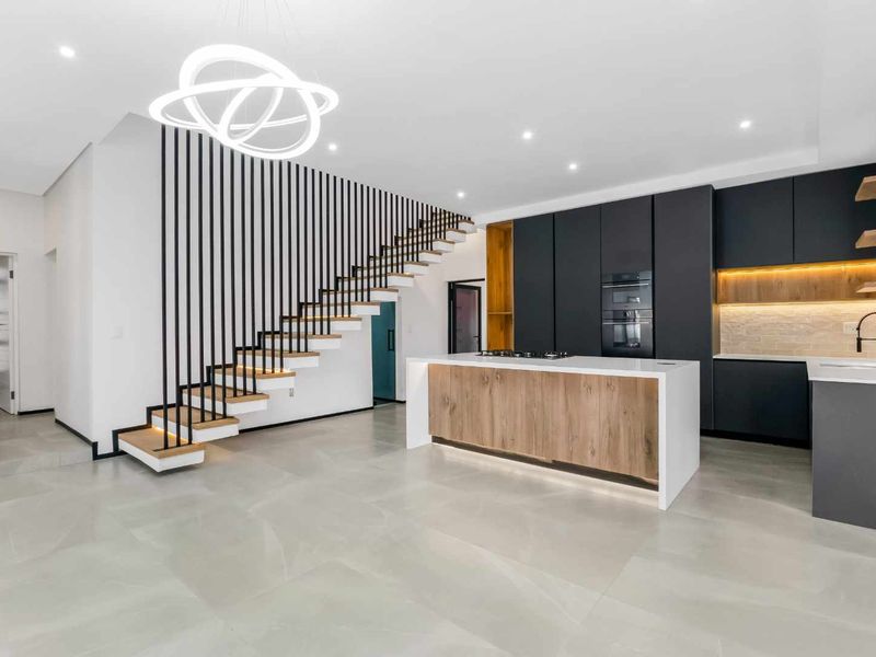 4 Bedroom House for Sale in Helderfontein Estate - Photo 5