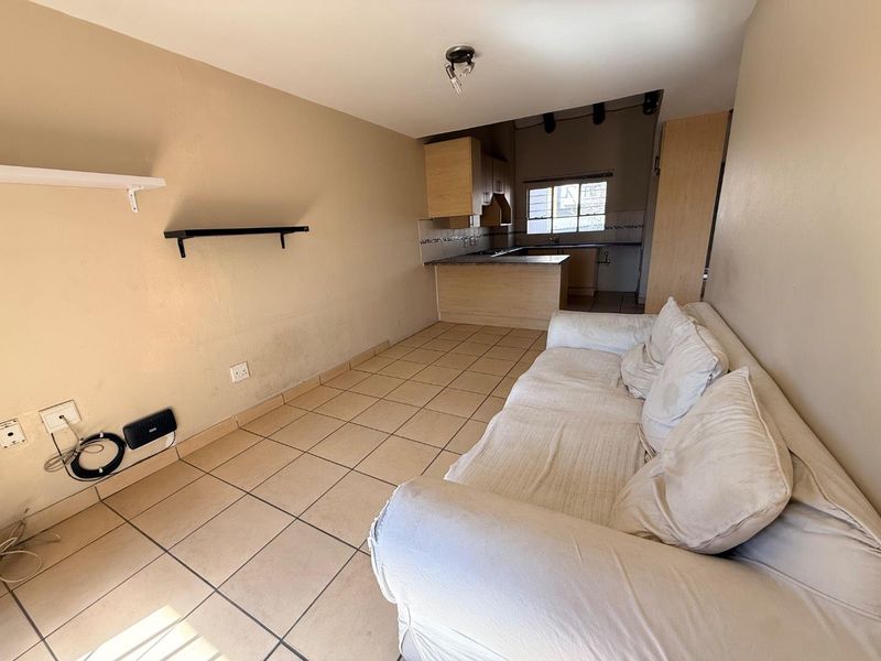 Spacious 3-Bedroom Home with 2 Private Balconies Awaits You - Photo 5