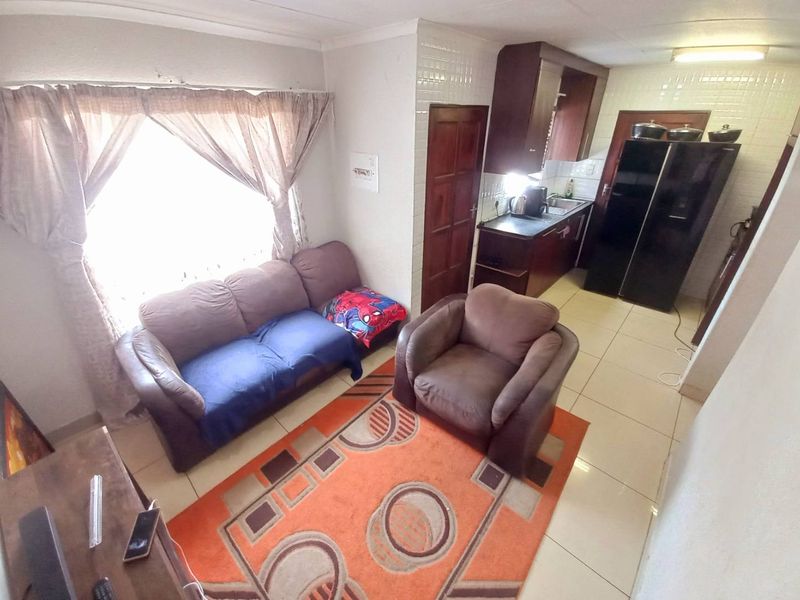 Three bedrooms house for sale in Elandspoort - Photo 10